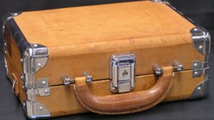 carrying-case-19576_1280